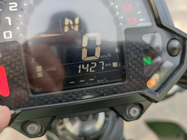 ใช้เพียง 1 พัน km. ไมล์แท้  Kawasaki Z650 ใหม่มากค้ะ รูปที่ 7